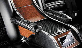 D.A.D ラグジュアリーセカンドキャビネットアームレスト