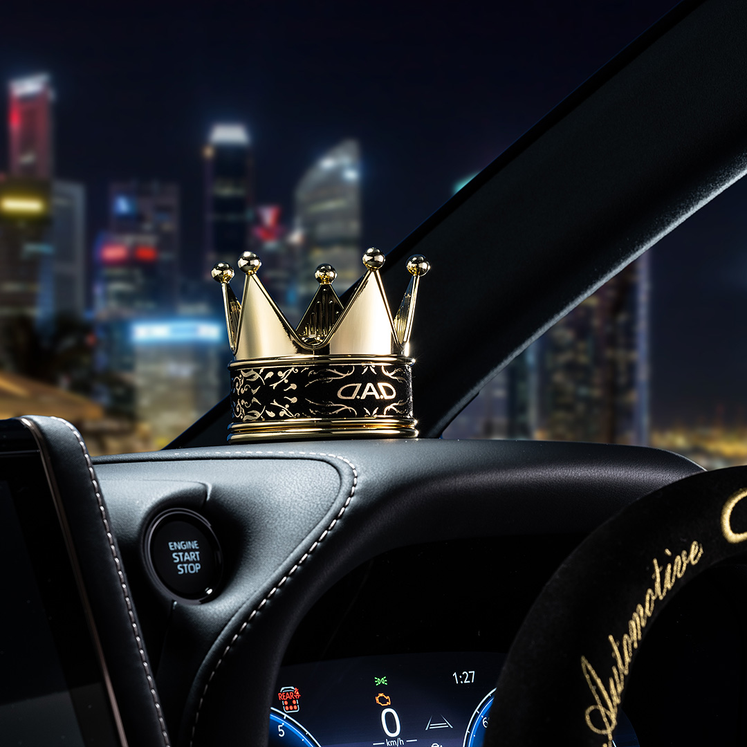 AUTOMOTIVE FRAGRANCE TYPE ROYAL KING -ARABESQUE- GOLD 【AF007-02-01】