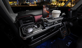 フロントテーブル